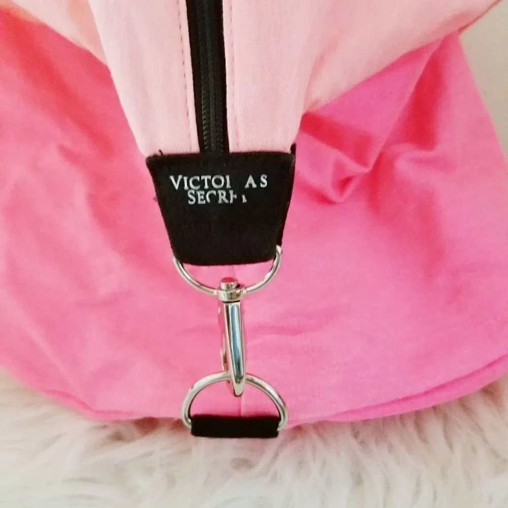 Victoria's Secret backpack zip closure